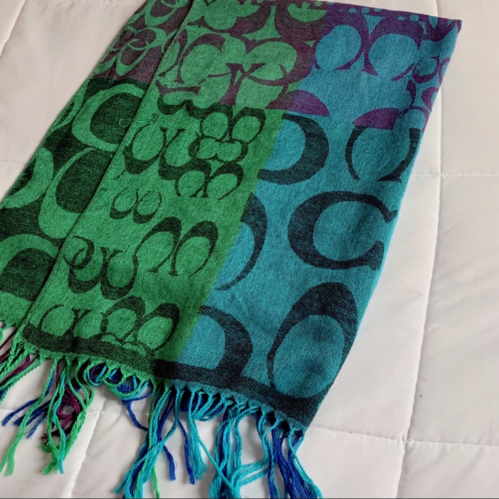 coach scarf